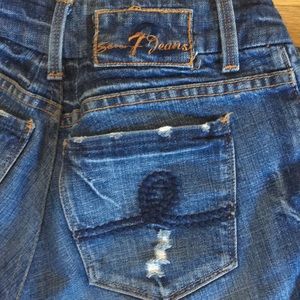 Seven 7 Women’s jeans.
